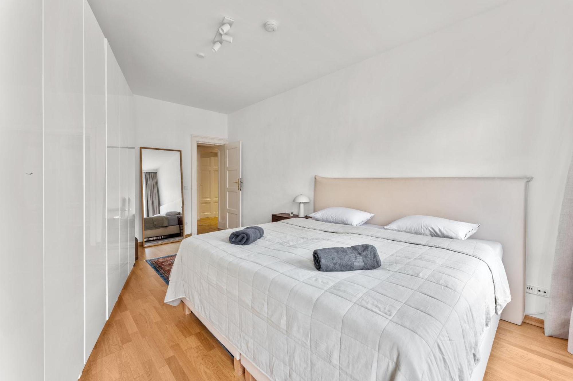 Stylish 120Sqm Appartment In Berlin-Mitte Экстерьер фото